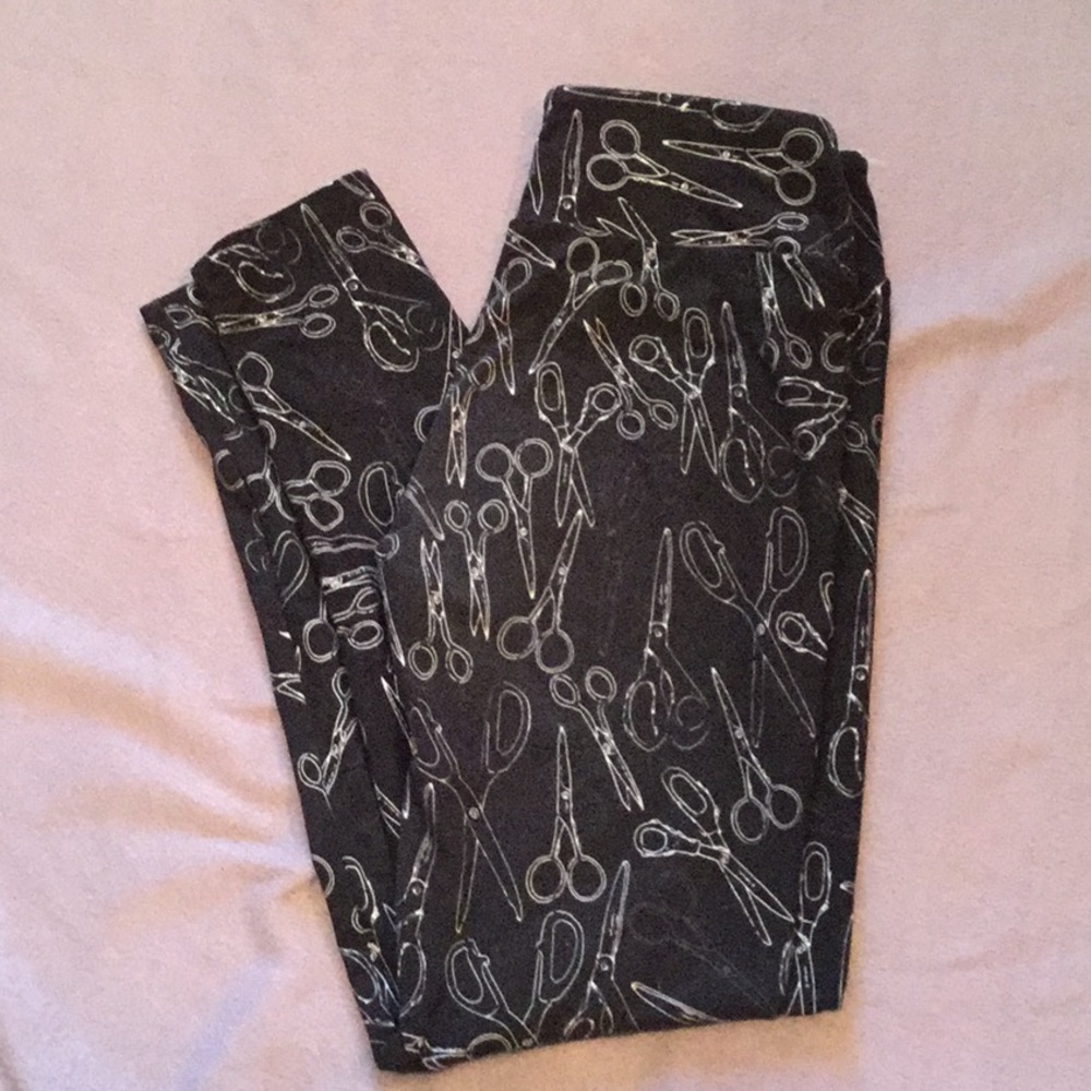 ✂️ LULAROE LEGGING ✂️